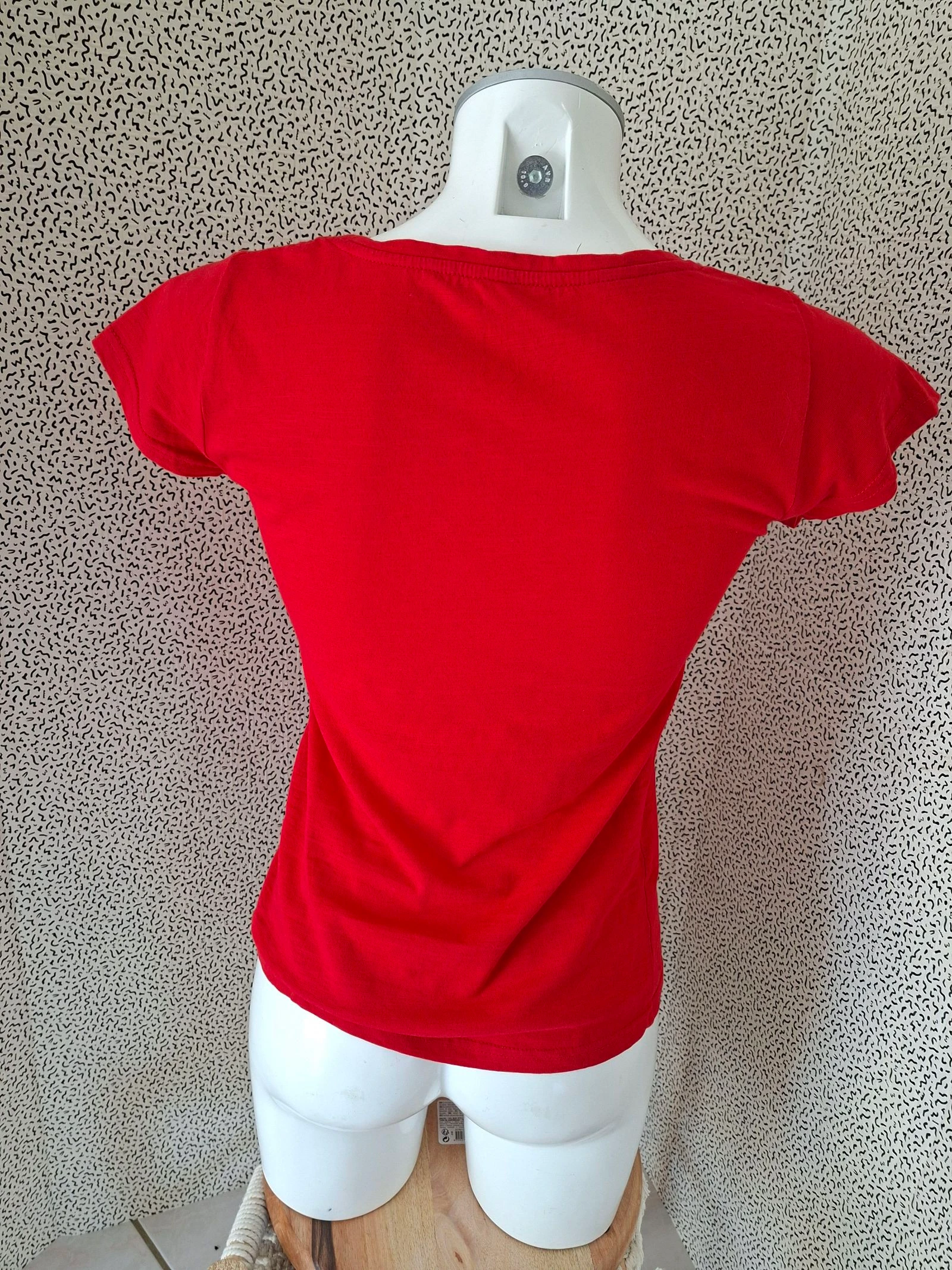 Camiseta roja Basic Ligne à Suivre Mujer S 100% Algodón Cuello en V Botones – photo 3